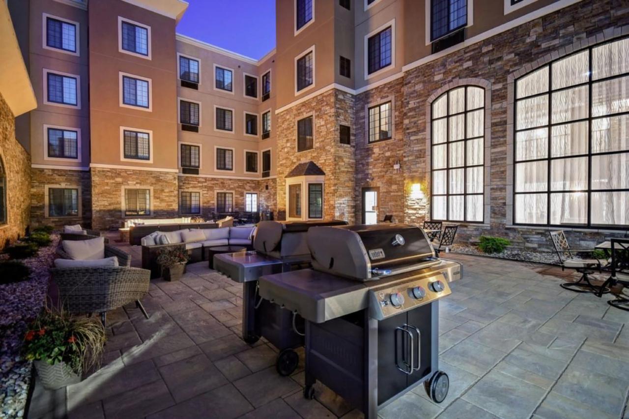 Staybridge Suites - Southgate - Detroit Area By Ihg Ngoại thất bức ảnh